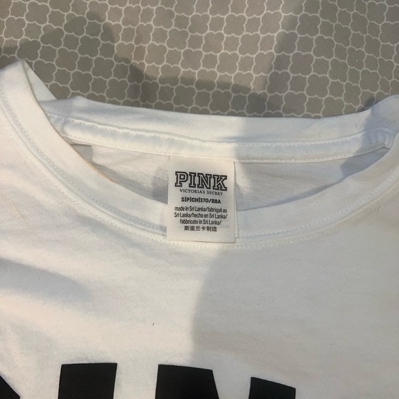 Cropped Vintage VS Pink Long Sleeve - Picture 3 of 3